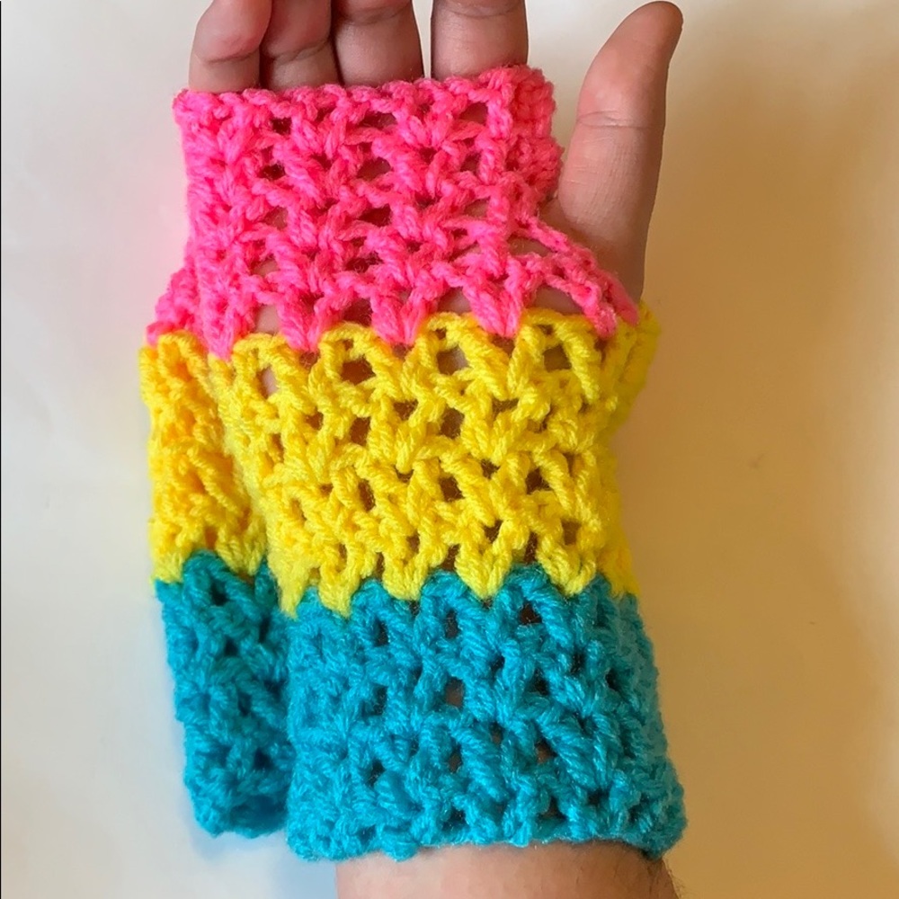 SALEđPansexual pride handwarmers handmade - Picture 5 of 8